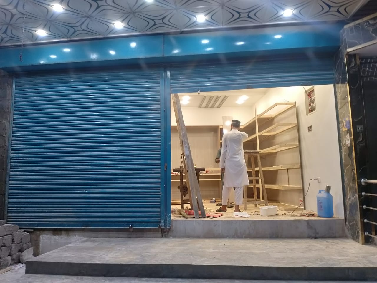 Ahlan shop before